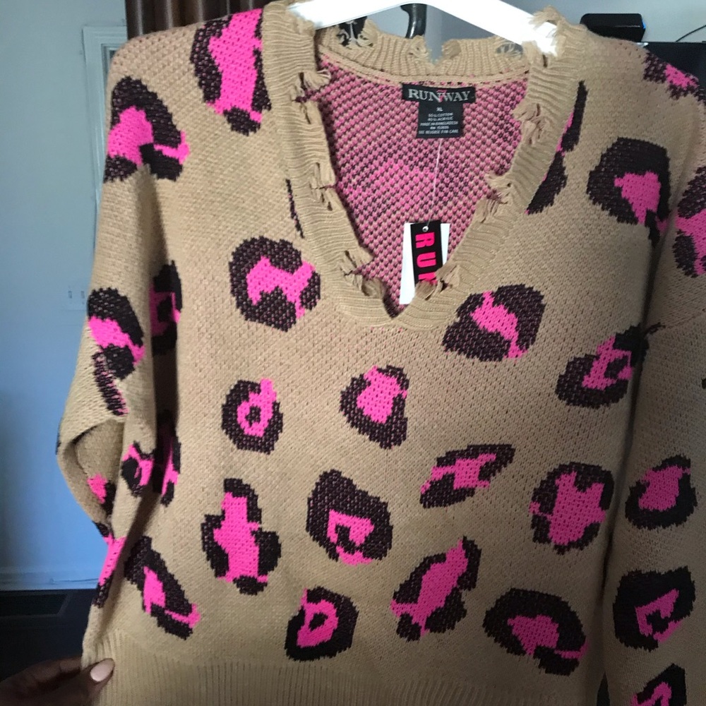 #Distressed SweAter#.. #Cut - Up Design#..๐๐ - Picture 7 of 7